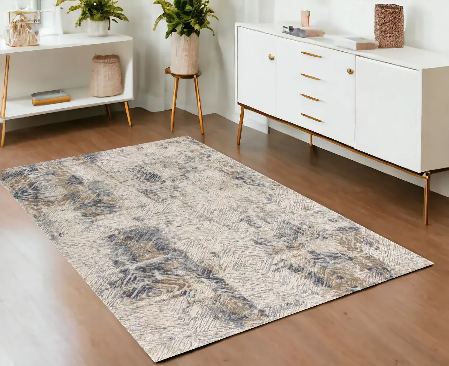4' X 6' Beige Abstract Printed Area Rug