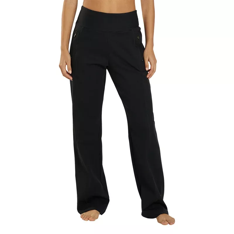Marika Nellie Pant